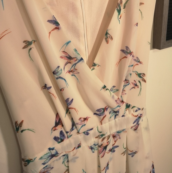 Cream Colored Summer Dress - Picture 3 of 4